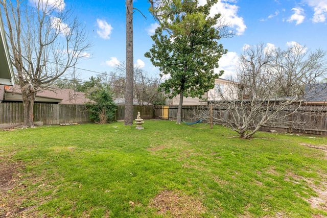 5434 Sheraton Oaks Drive, Houston, TX 77091