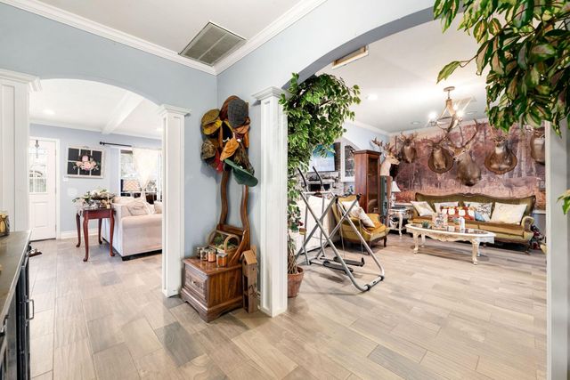 5434 Sheraton Oaks Drive, Houston, TX 77091