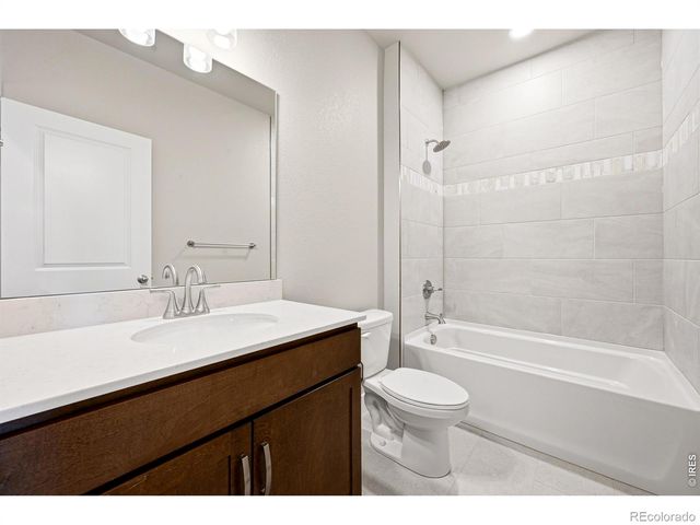 4232 Trapper Lake Drive, Loveland, CO 80538