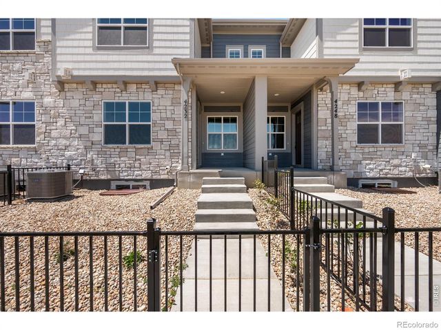 4232 Trapper Lake Drive, Loveland, CO 80538