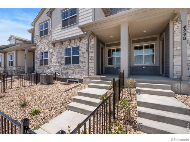 4232 Trapper Lake Drive, Loveland, CO 80538