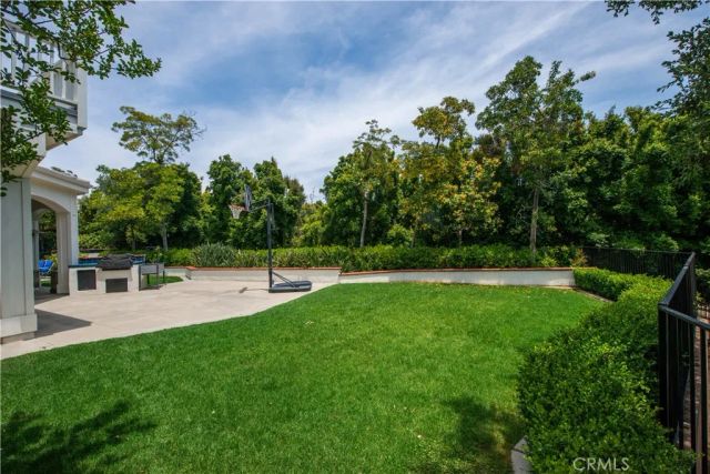 9506 Hunt Club, Chatsworth, CA 91311