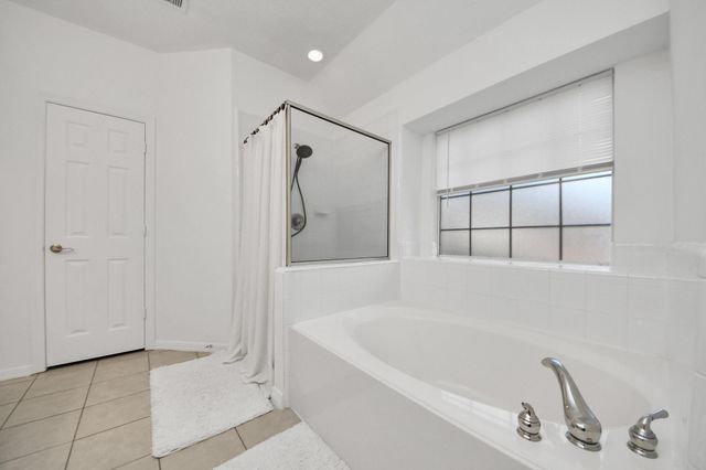 5231 S Fm 565 Road, Cove, TX 77523