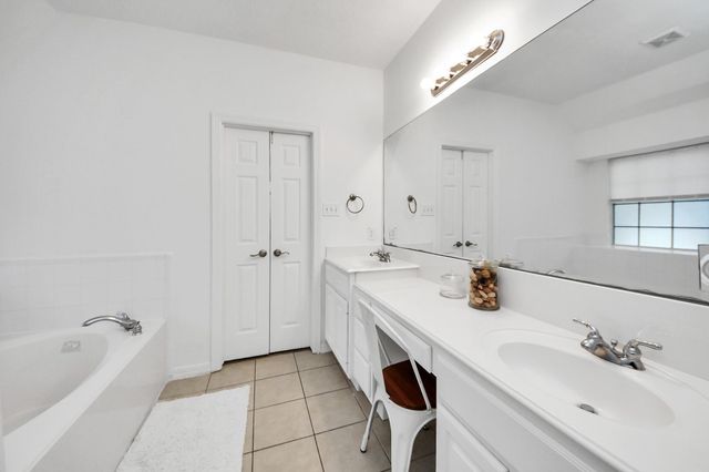 5231 S Fm 565 Road, Cove, TX 77523