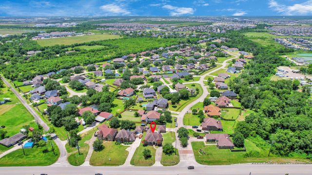 5231 S Fm 565 Road, Cove, TX 77523