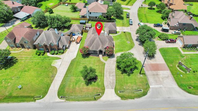 5231 S Fm 565 Road, Cove, TX 77523