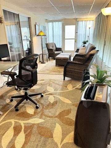 10 SE La Mesa, Port St. Lucie, Port St Lucie, FL 34952