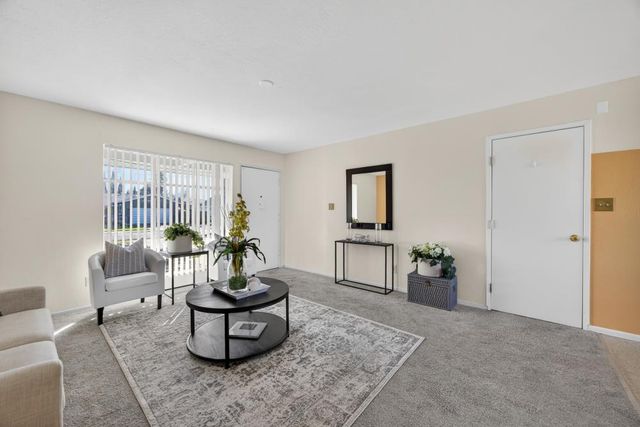 6001 Grant Ave, Carmichael, CA 95608