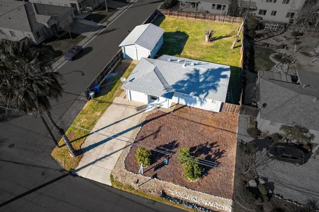 6001 Grant Ave, Carmichael, CA 95608