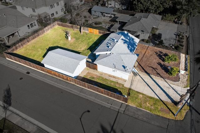 6001 Grant Ave, Carmichael, CA 95608