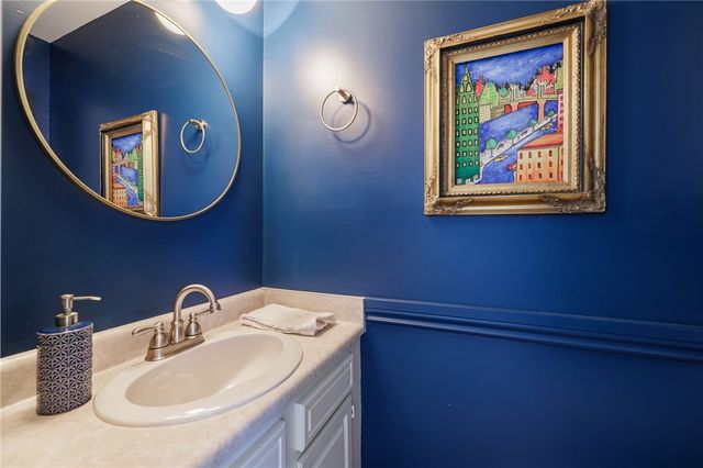 1136 The Grove, Victor, NY 14564