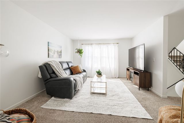 1136 The Grove, Victor, NY 14564