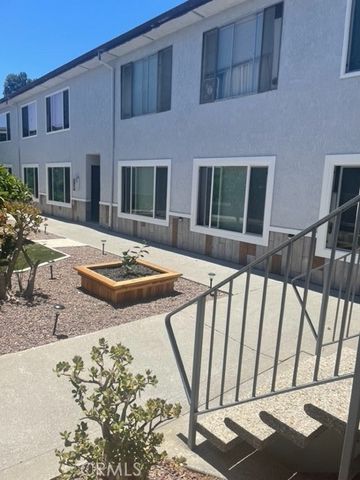 5480 E Atherton 16, Long Beach, CA 90815