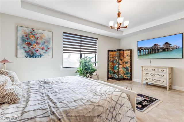 7611 Winding Cypress DR, Naples, FL 34114