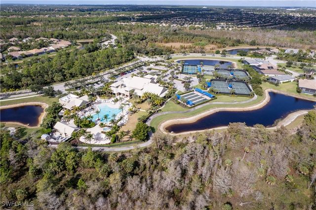 7611 Winding Cypress DR, Naples, FL 34114