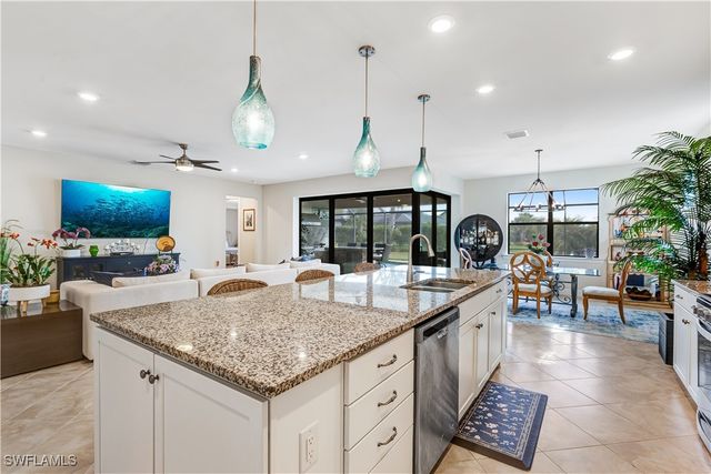 7611 Winding Cypress DR, Naples, FL 34114