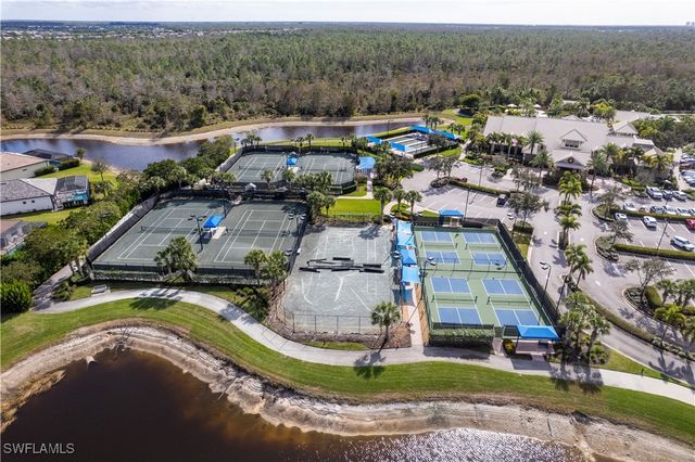 7611 Winding Cypress DR, Naples, FL 34114