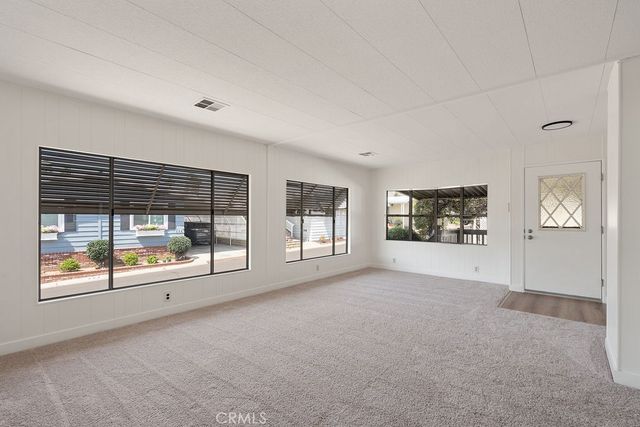 4095 Fruit St 843, La Verne, CA 91750