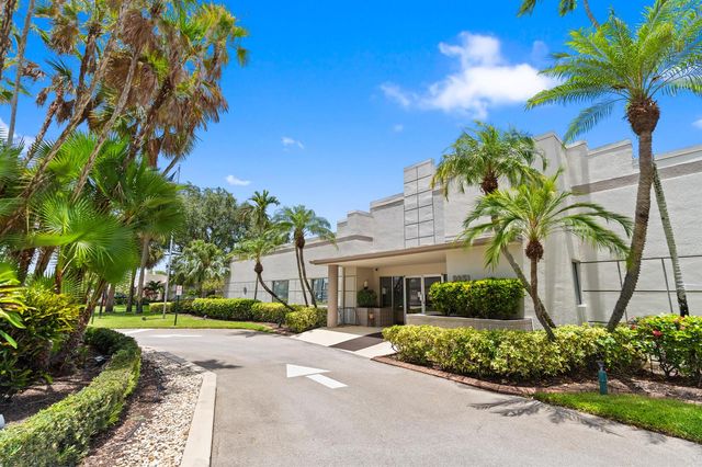 9305 Flynn Circle 6, Boca Raton, FL 33496