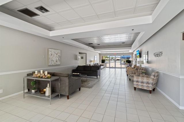 9305 Flynn Circle 6, Boca Raton, FL 33496