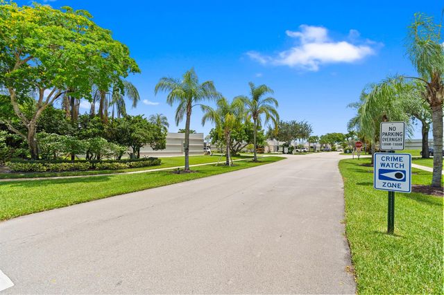9305 Flynn Circle 6, Boca Raton, FL 33496