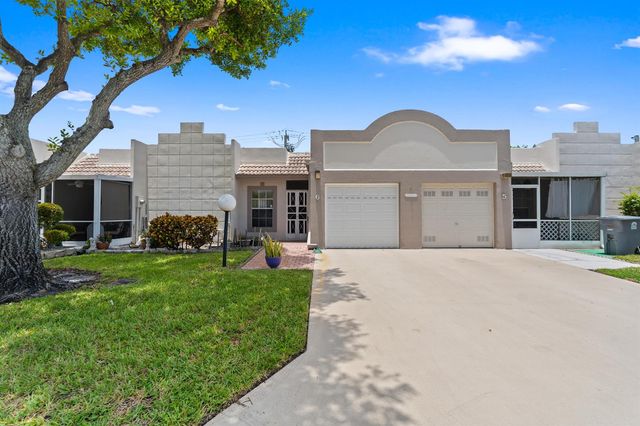 9305 Flynn Circle 6, Boca Raton, FL 33496