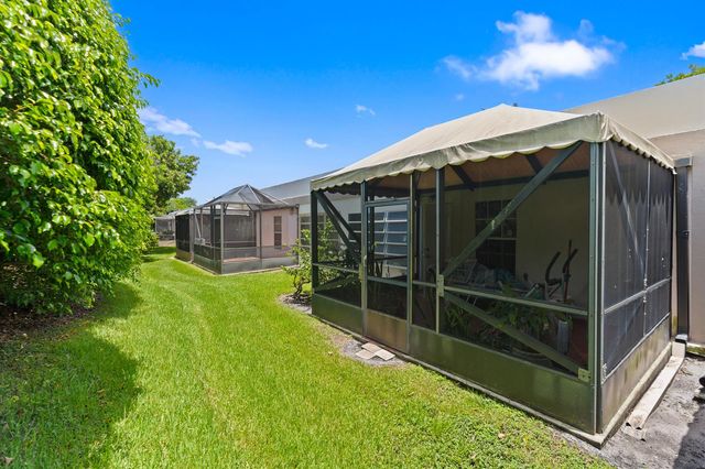 9305 Flynn Circle 6, Boca Raton, FL 33496
