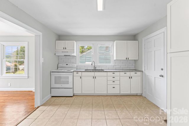 828 Ferrell Avenue, Winston Salem, NC 27101