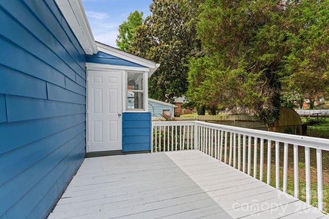 828 Ferrell Avenue, Winston Salem, NC 27101