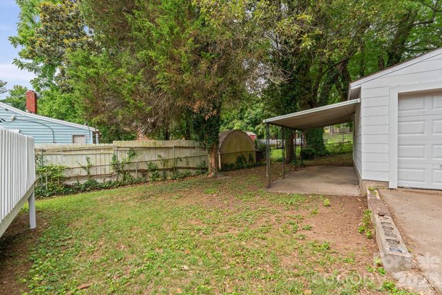 828 Ferrell Avenue, Winston Salem, NC 27101