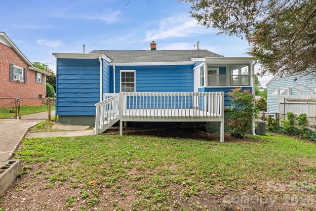 828 Ferrell Avenue, Winston Salem, NC 27101