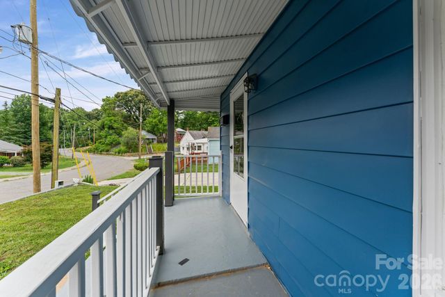 828 Ferrell Avenue, Winston Salem, NC 27101