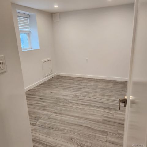 226 E Pine Street 2, Long Beach, NY 11561