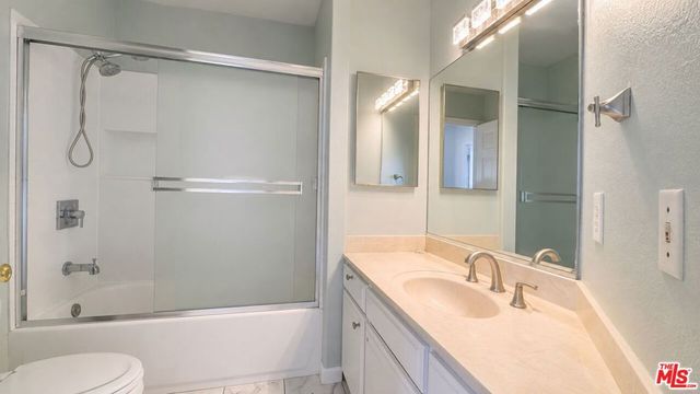 14714 S Budlong Avenue 4, Gardena, CA 90247