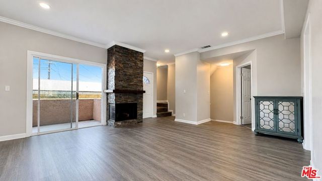 14714 S Budlong Avenue 4, Gardena, CA 90247