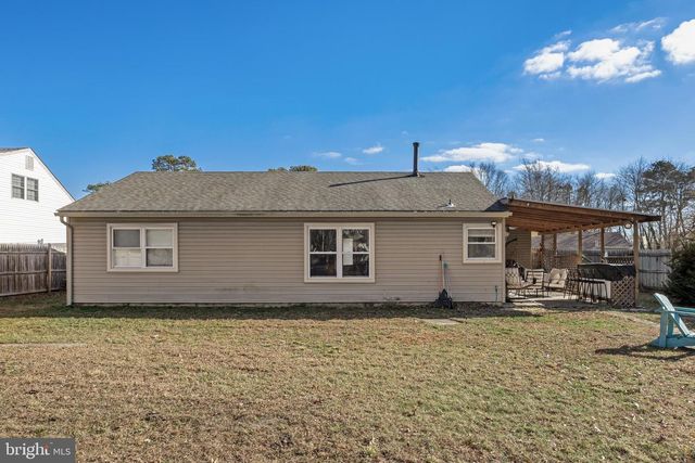 42 EASTMONT LN, Sicklerville, NJ 08081