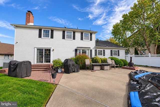 31 N BROOKLINE DR, Laurel Springs, NJ 08021