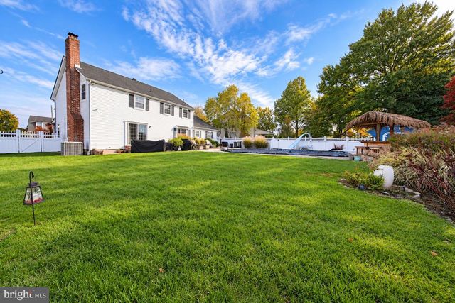 31 N BROOKLINE DR, Laurel Springs, NJ 08021
