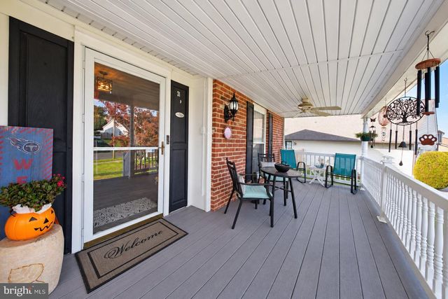 31 N BROOKLINE DR, Laurel Springs, NJ 08021