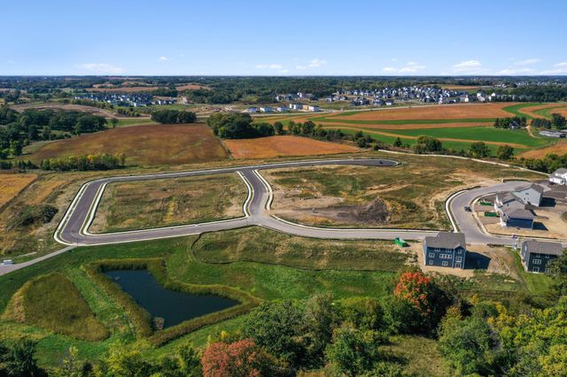 1729 Oak Creek Pass, Chaska, MN 55318