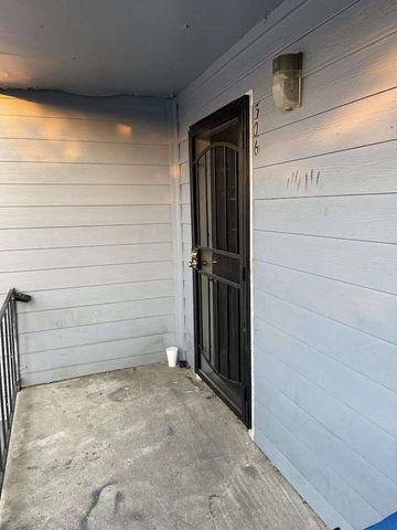 5625 Antoine Drive 306, Houston, TX 77091