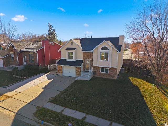 1411 W 570 N, Clinton, UT 84015