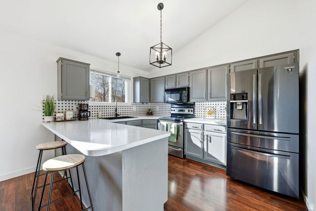 1411 W 570 N, Clinton, UT 84015