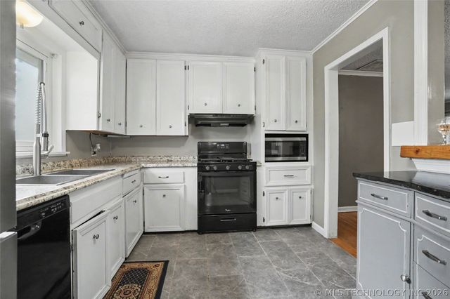 4029 S Vandalia Avenue, Tulsa, OK 74135