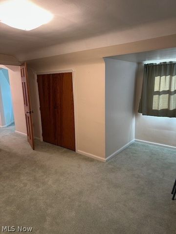 5857 W 54th Street, Parma, OH 44129