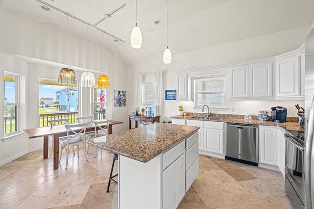 22123 Cantina Drive, Galveston, TX 77554