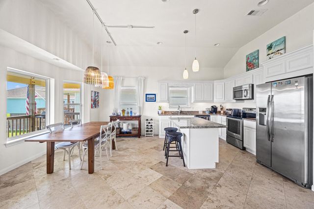 22123 Cantina Drive, Galveston, TX 77554