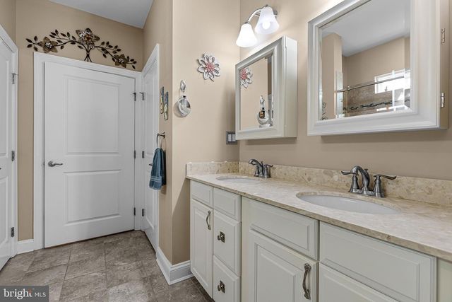 680 SOUTHERNESS DR, Townsend, DE 19734