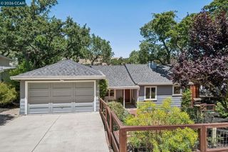 996 Hawthorne Dr, Lafayette, CA 94549