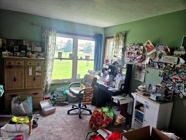 563 Cielo Vista Court, Greenwood, IN 46143